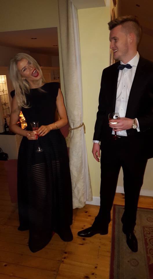 SophieVav's tweet photo. See you later 😝 @paul_corry https://t.co/tHWv43xlsH