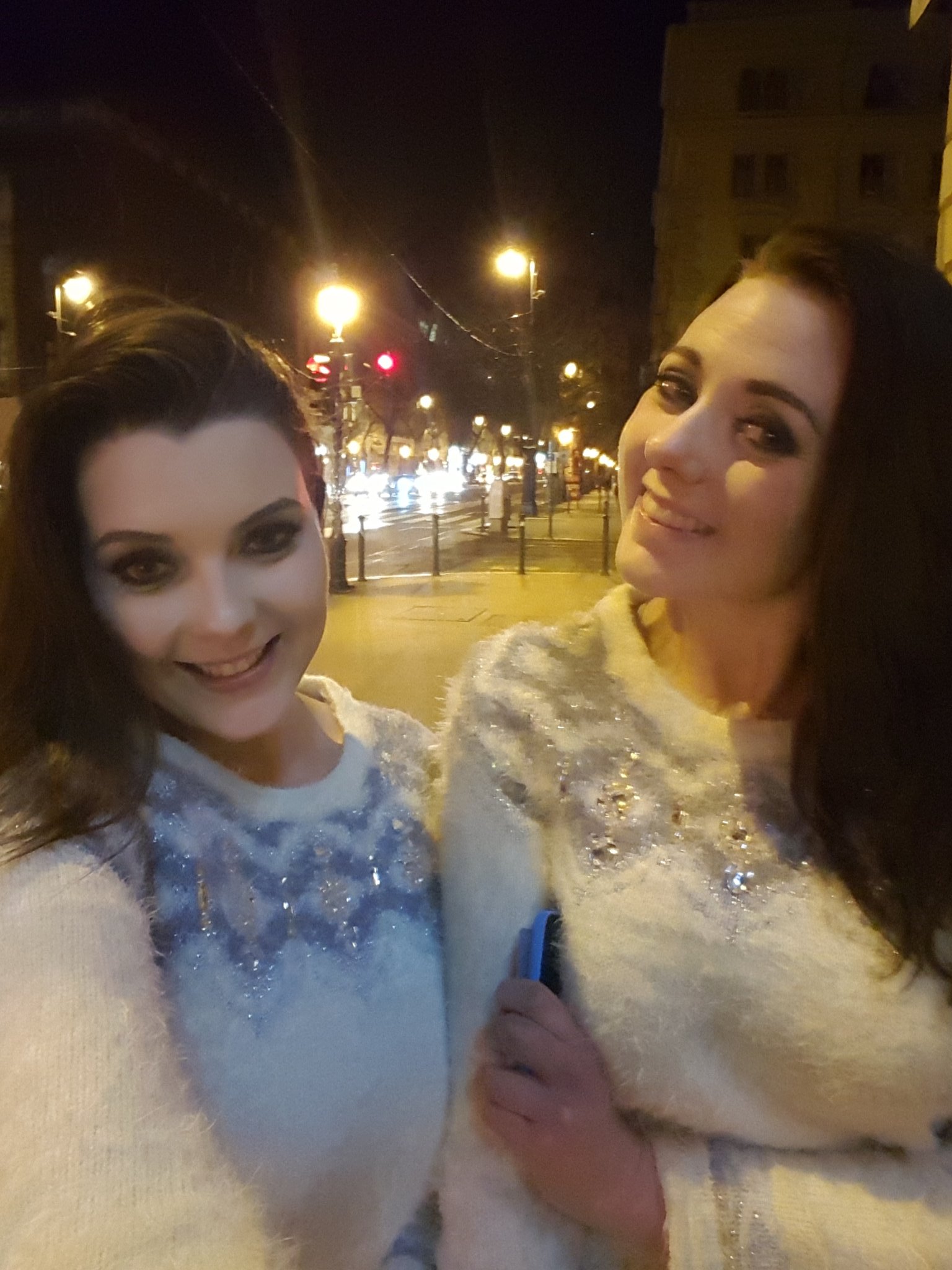 TW Pornstars Sapphire 💙. Twitter. RT CherryBModelUK As if me
