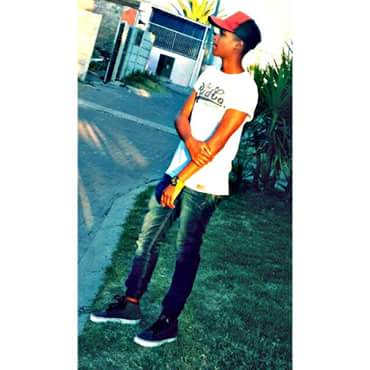 JATRecords1's tweet photo. Camie g #trendynigga https://t.co/TyMo723WDq