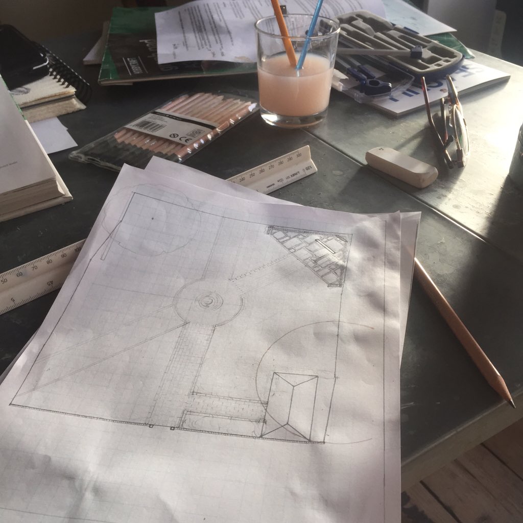 Sunday mornings. Have a great day everyone #garden #design