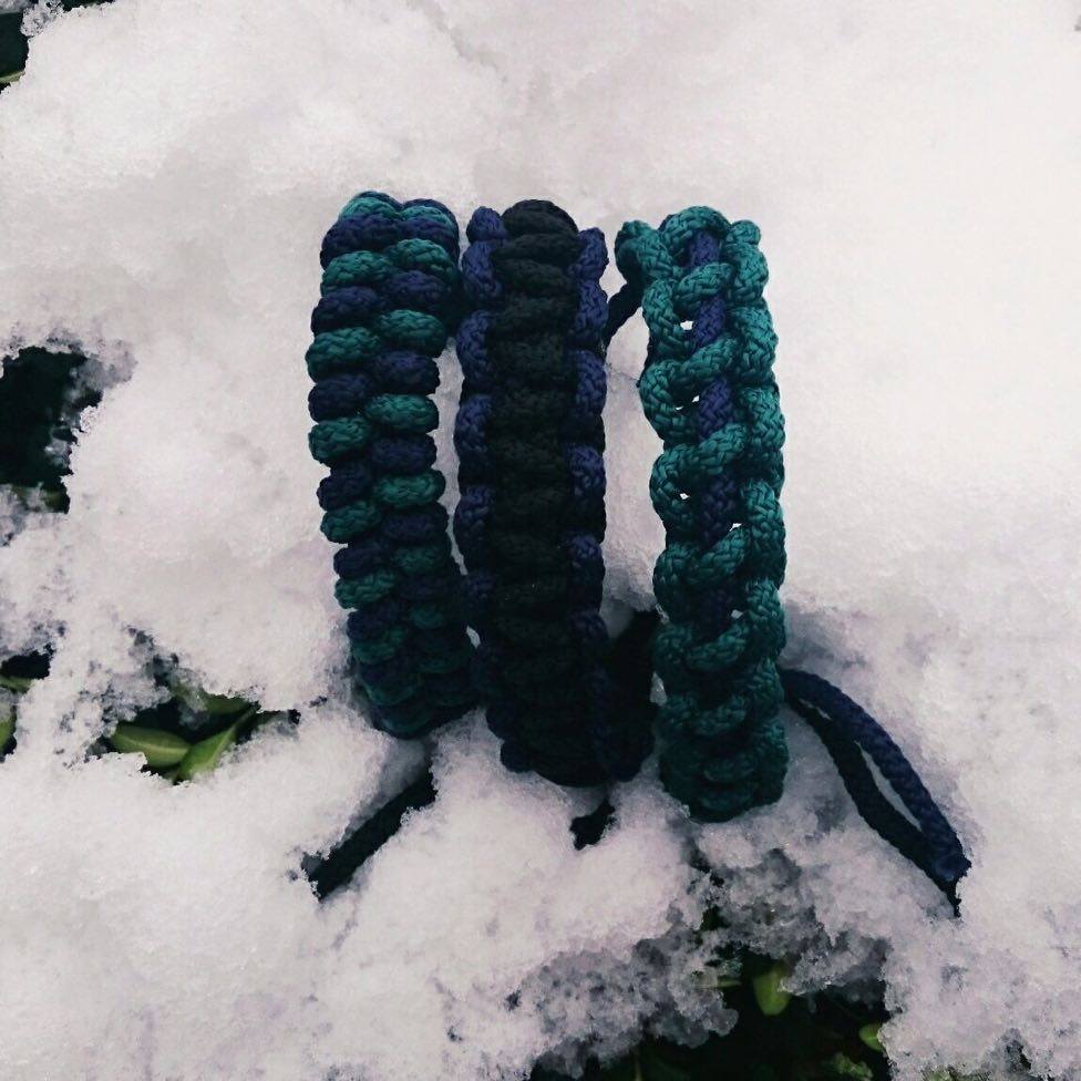 ziatasarim's tweet photo. Zorlu doğa koşullarında hayat kurtaran "Paracord Bileklik" :)#ziatasarim

#dada #güngelir #MutluPazarlar https://t.co/Xb4UBU2ef0