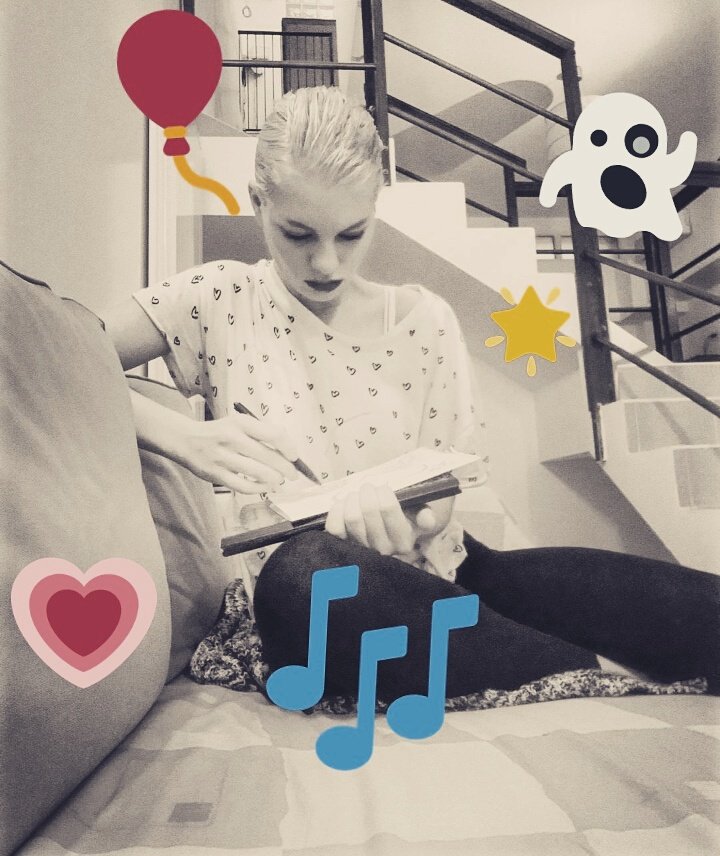 elinablumb's tweet photo. ☔ rainy days of the Soul of creator !
#artTime #souLTime #infinitycreative https://t.co/kVoyNxTIwJ