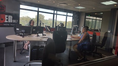 Powerfm987's tweet photo. Way to spend a Sunday afternoon @maggsonmedia @thandiswamazwai chatting in studio #ThePowerWeek #StarPower https://t.co/DEz9mLdDEc