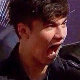 1d_5sosupdates2's tweet photo. When you realise that SLFL is sooo damn close #SoundsLiveFeelsLive -H🌸 https://t.co/Uo55AH66SV