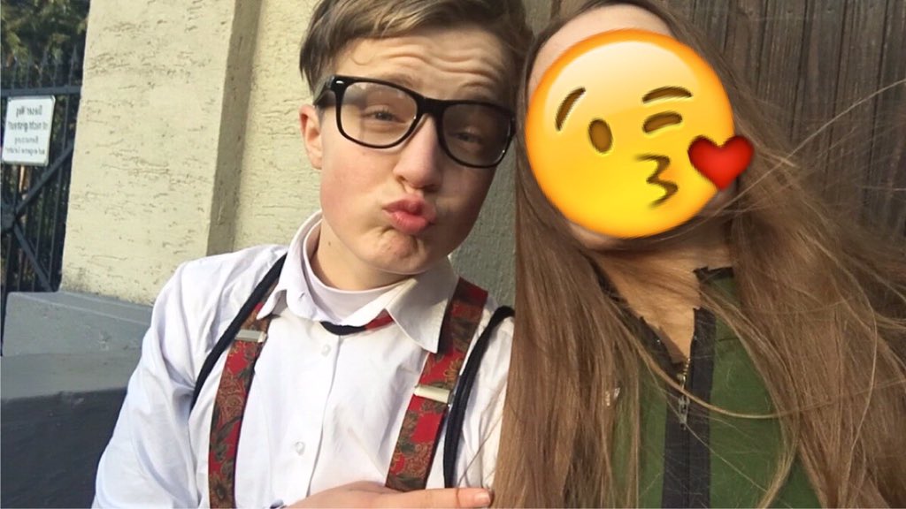LyaxOfficial's tweet photo. #kindergartenfreunde🎀

Gestern Karneval und so mit denn besten 🎉❤️

#Alaaf 🎉❤️

Was habt ihr so gemacht ? Schreibt⬇️ https://t.co/rqbvdo7QF6
