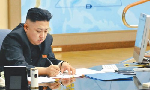 mutanavy38's tweet photo. 北에서 온갖 甲질 저지르는 금수저 1호~!!! https://t.co/oGxoGpxJ4i