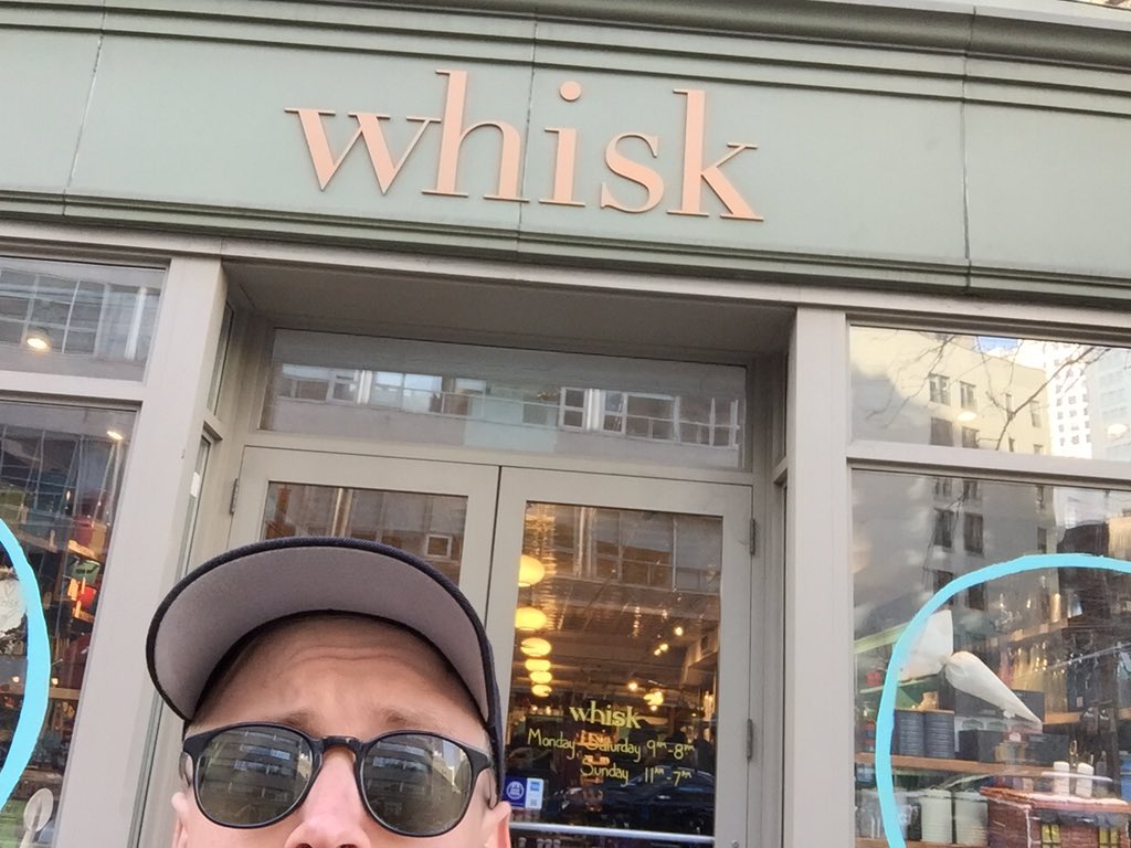 tyleroakley's tweet image. @danisnotonfire