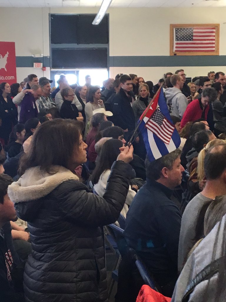 MayorBovo's tweet photo. Scenes from @marcorubio #townhall Londonderry this morning. @MarcoRubioNH #Marcomentum https://t.co/m0uknilcmH