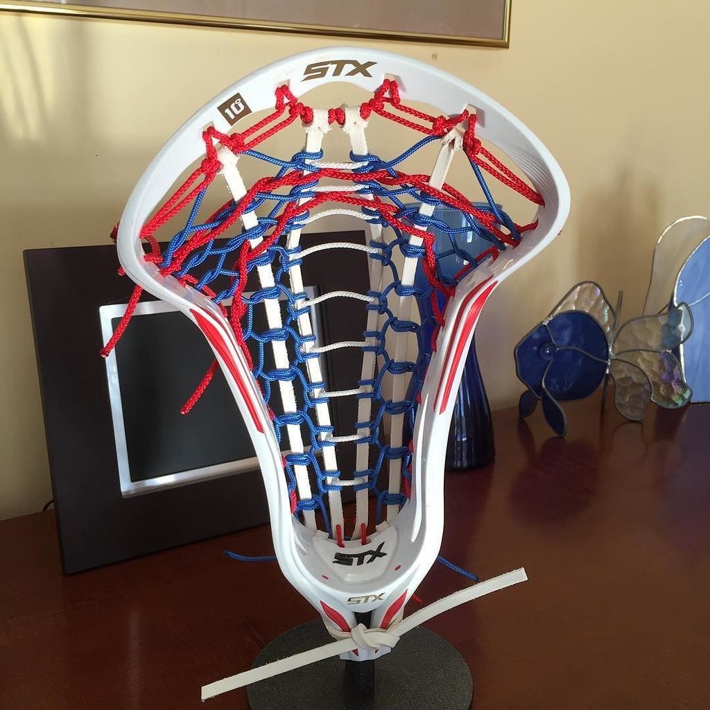 TRADiTREE's tweet photo. @stxwlax Crux 500 10 deg in a patriotic theme. Heading to LI. #traditreeladystrung #worksm… https://t.co/9wUdmHWr1C https://t.co/o6F4esYNKl