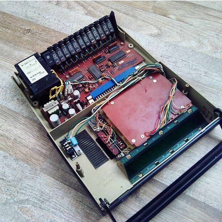 insta_arduino's tweet photo. https://t.co/msnOwrfnaH - Credit-@vintagecalculators
#elettronica #electricalengineerin… https://t.co/NFDQRCCcDg https://t.co/JlAwLFKIzl