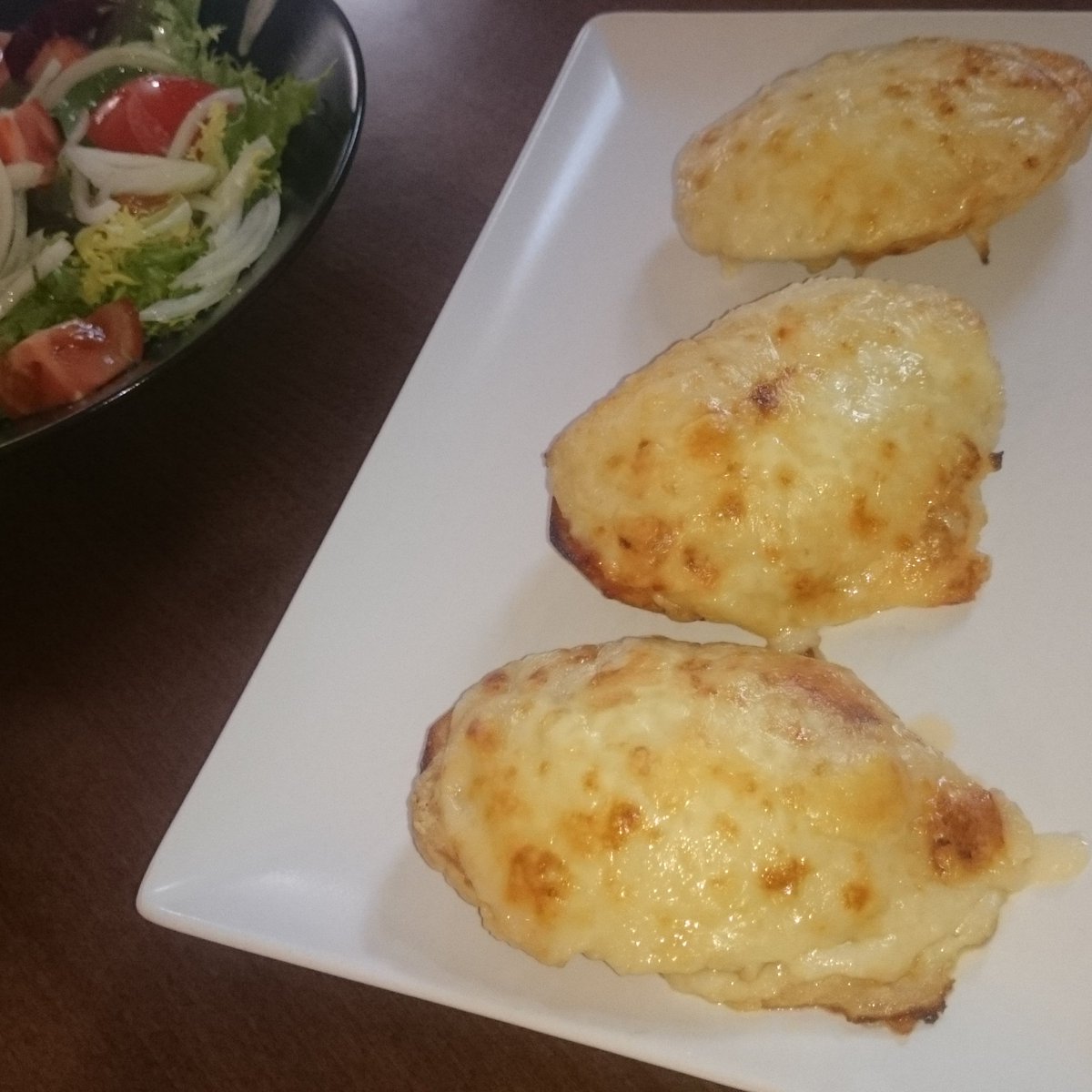 FelipeGuindos's tweet photo. Patatas rellenas!!!! https://t.co/d2DDWX8HVD