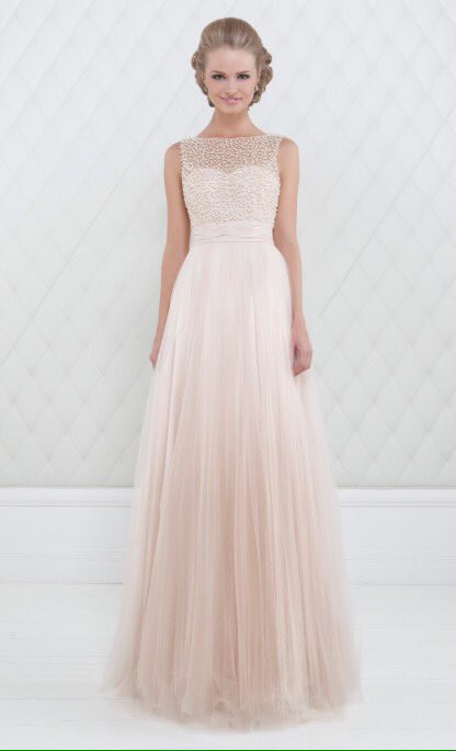 Full_length_fab's tweet photo. NEW DRESSES IN STORE! Call 02476347190 to book an appointment❤️❤️ https://t.co/2ThI2eDbkA