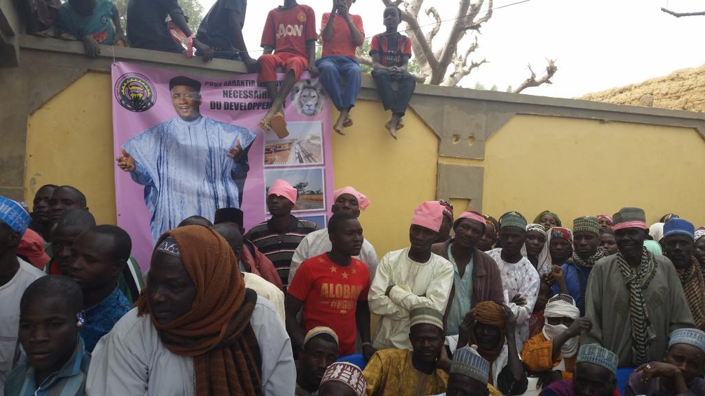 mohamedbazoum's tweet photo. Élections présidentielles et législatives 2016.
Chef lieu #Commune #Droum
à l'instant. #votez #mahamadouissoufou https://t.co/KIiFRURZ90