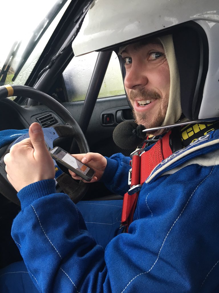 Sammy...Sammy... Get off the phone &amp; listen to me Sammy... #MayoJnrBattle <a href="/GalwayIntRally/">Galway INT Rally</a> Jewy swiping #Tinder.... 🙈