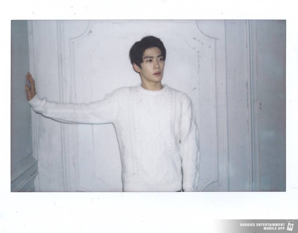 jaejunghyun's tweet photo. 😘 https://t.co/A0bw9B6JY2