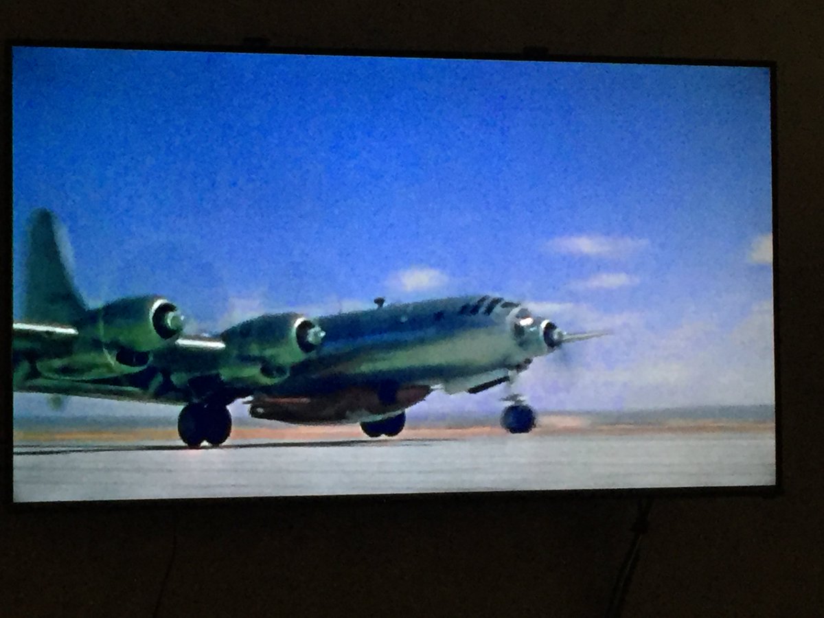 AxelleM's tweet image. Watching one of my favorite movie. I’m old.