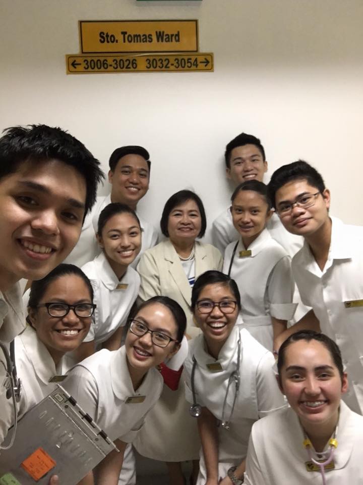 yawnzzimin's tweet photo. with my loves #RLE1 https://t.co/gbh2QFuQs8