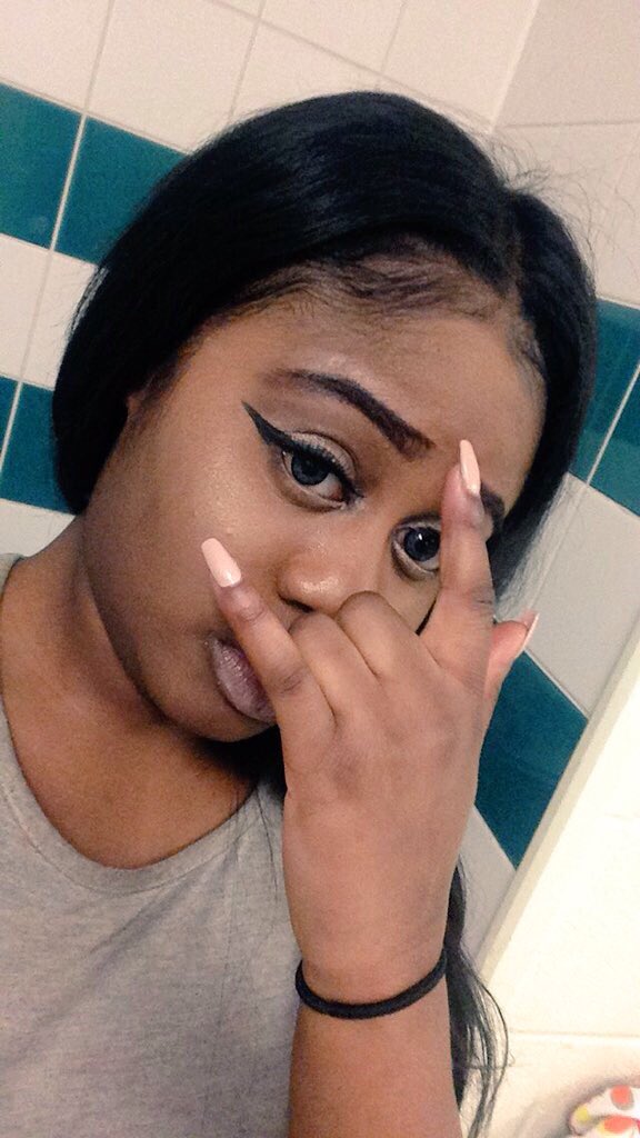 SuavelikeLizzy's tweet photo. #187mob @Eleniahaha 🤘🏾💞 https://t.co/9X1sMQFdWM