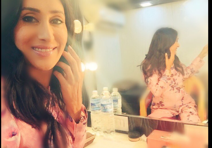 bombaysunshine's tweet photo. You are God's precious child, a beautiful human being, Don't believe anyone who tells you any different. :) https://t.co/TbCfsY9Eet