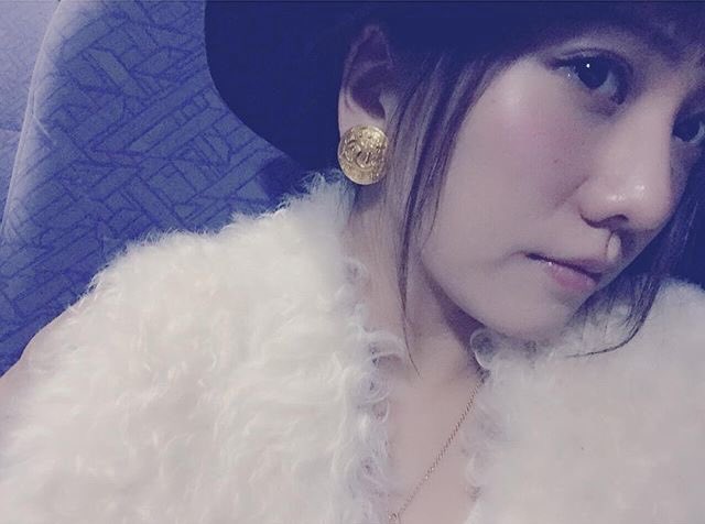 akicha_photo's tweet photo. “@AKI_WISMALU お気に入りのピアス😘
ヴィンテージで味があって素敵。
#chanel
#vintage
#timelesstokyo https://t.co/9dk8TM41HN” #あきちゃ #高城亜樹 https://t.co/8Yi178yEO0
