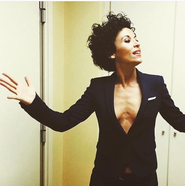 MariaCBlog's tweet image. @PremiosGoya #backstage #agentmanager egoagency.es en #Goya2016 @vr_carmen espléndida con aire rompedor