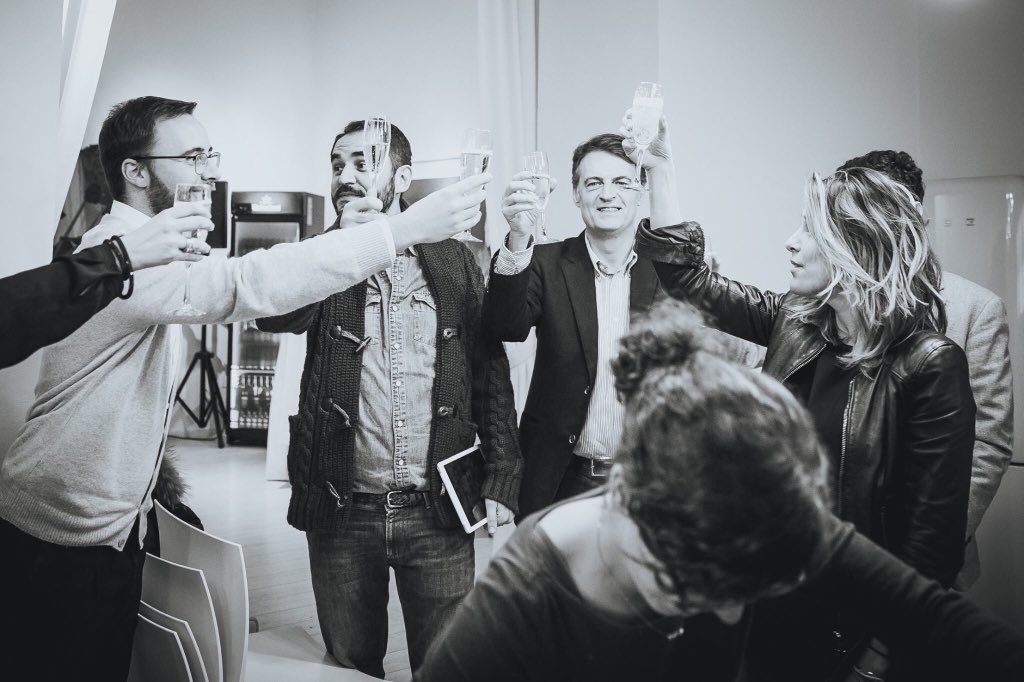 E qui sempre alla Spoiler Night #Isola cin cin con anche il nostro mitico <a href="/michelelanzar8/">Michele Lanzarotto</a> ✌️😃 #mediaset