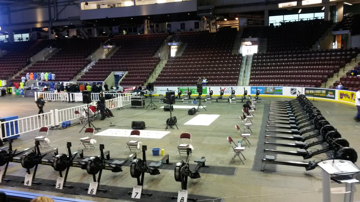 gewuyin's tweet photo. At the #CanadianIndoorRowingChampionships. Did my weigh in (lightweight). Shooting for under 9 min. https://t.co/JGrpNscnxP