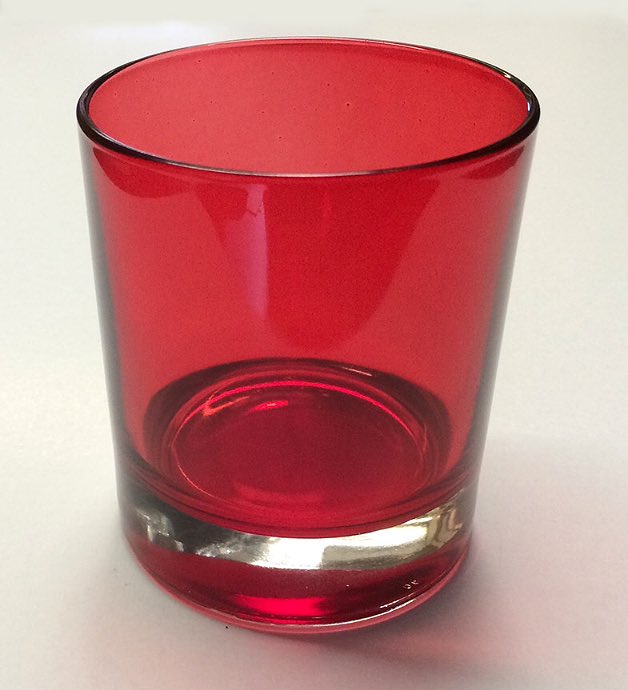 ScentSoy's tweet photo. Our limited edition red glasses perfect for Valentine's Day! Any scent £12🌹❤️🌹 @homeacessories @ConfitesUK @Etsy https://t.co/byxac9M3hT