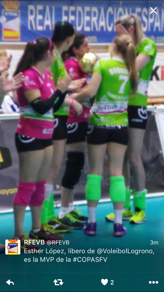 pgabilon's tweet photo. La hernaniarra Esther López logra con @VoleibolLogrono su duodécima Copa de voleibol consecutiva y es elegida MPV https://t.co/DIYKhf38jX