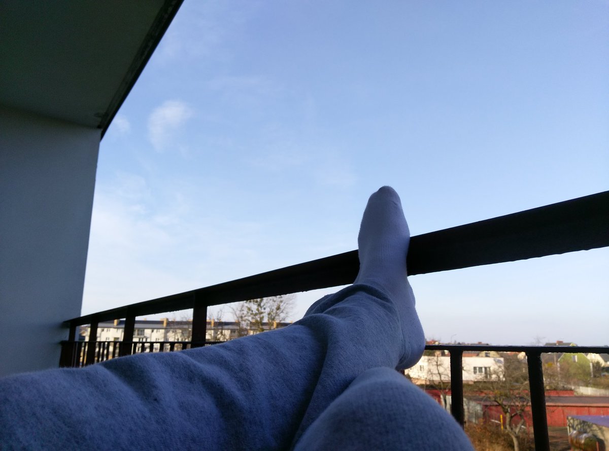 zolty26's tweet photo. Nie ma jak to pogodna niedziela #WMNW #wyjebanemamnawszystko https://t.co/79yaNUyBZF