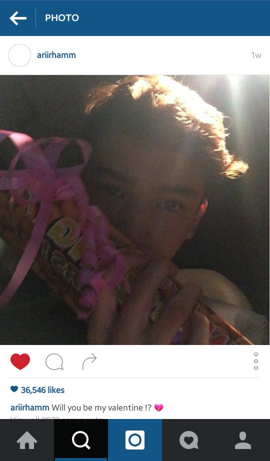 Will you be my valentine? 😍🔥
But, kenapa d capt hatinya yg potek bang(?)😧😣
Om <a href="/herlanbandung/">arhamanatic</a> bang ai jomblo kan?😢😢