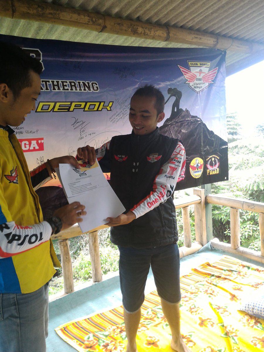 Semoga bisa membuat CHBD semakin maju dengan pemikiran" membangunnya. Selamat bergabung di keluarga kecil kita (2)