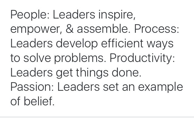 FerrisBIGEvent1's tweet photo. Bill Biggs speaks on the four qualities of a Leader. #FSUTAKESTAMU #OneBigThanks https://t.co/RnMUQuWRTC