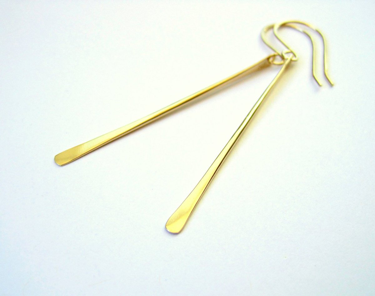 BrookeJewelry's tweet photo. Modern 14k yellow or rose gold stick earrings icicles, hammered… https://t.co/fvKspdcXZx #jewelryonetsy #LongDangle https://t.co/WDk9TIi3SR