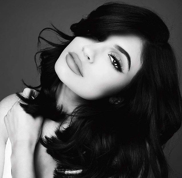 Lost in your love, craving your touch