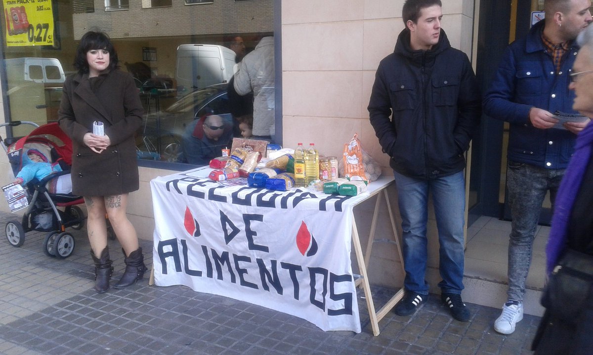 MSR_Zaragoza's tweet photo. AYUDA SOCIAL PARA PALIAR LAS NECESIDADES MAS BASICAS DE NUESTROS COMPATRIOTAS https://t.co/Ghrbum65Hp
