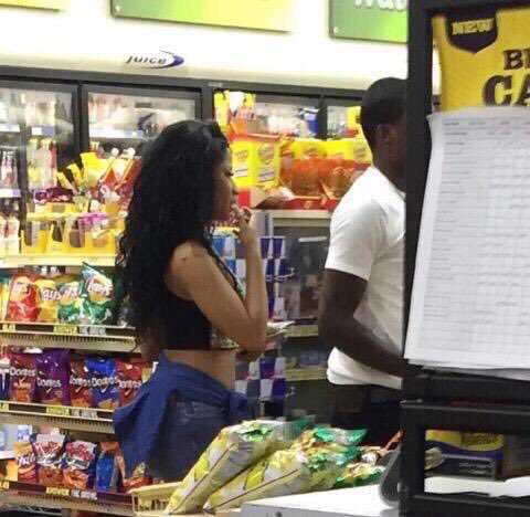 DaiIyRaps's tweet photo. "I ain't Drake so get a bag of chips and let's go" https://t.co/oDTT7Vz06l