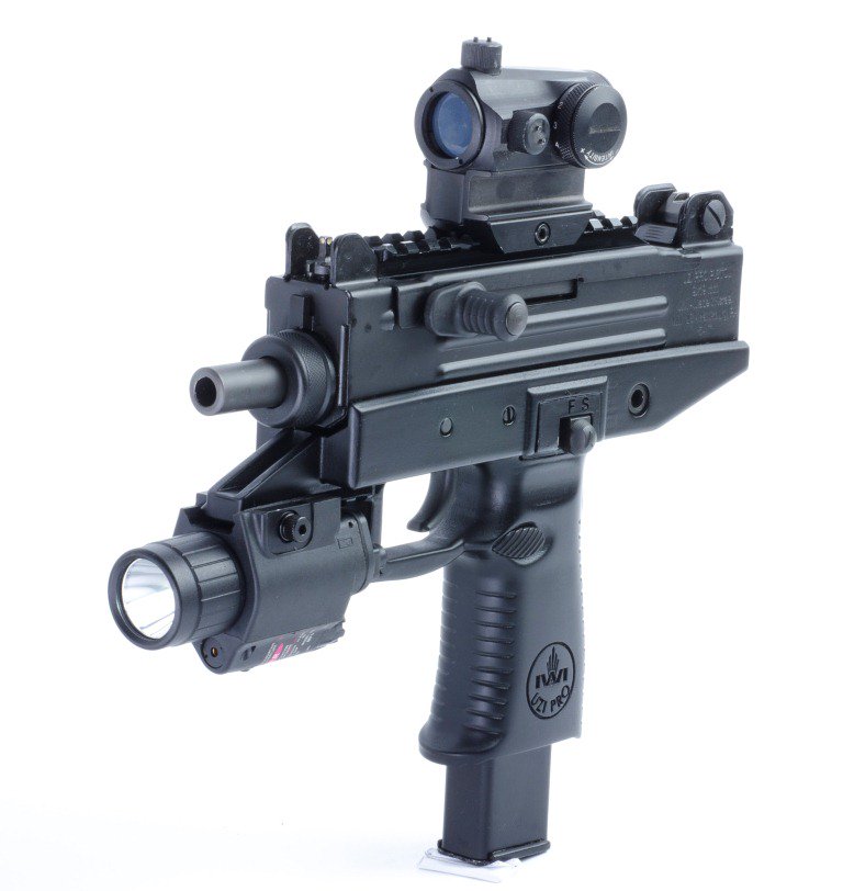 GunsBest's tweet photo. uzi guns #GamerGate #galbvb #Diwali2016 https://t.co/TamM0iI0XO