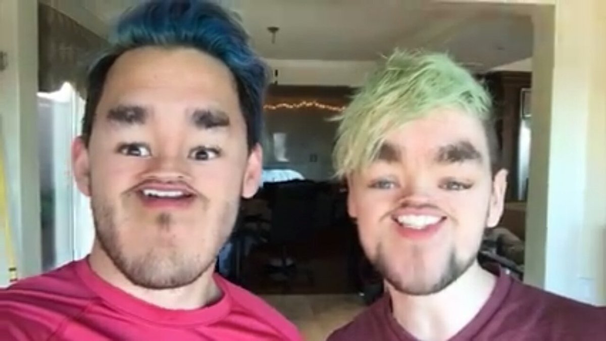 SugarWereGolden's tweet photo. Happy birthday to the wonderful @Jack_Septic_Eye ! Hope your day is as boss as you are๐ lots of love๐ #HBJack https://t.co/nS2uEZFYzs