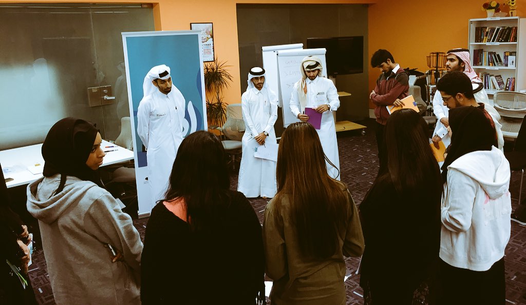 EBDAQatar's tweet image. Powerful Public Speaking with @al_hayder in @HBKU_SC