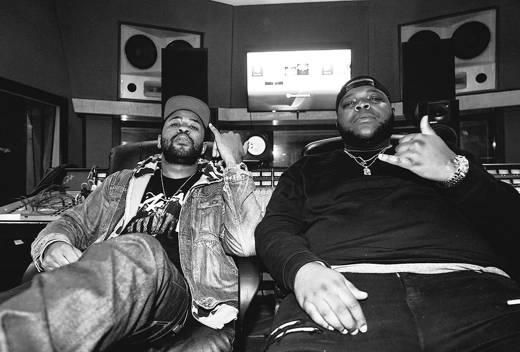 MikeWiLLMadeIt's tweet image. Been chef'n with this beast since high school... Follow my day 1 @AplussPRODUCER if you need beats.

 #Eardrummers