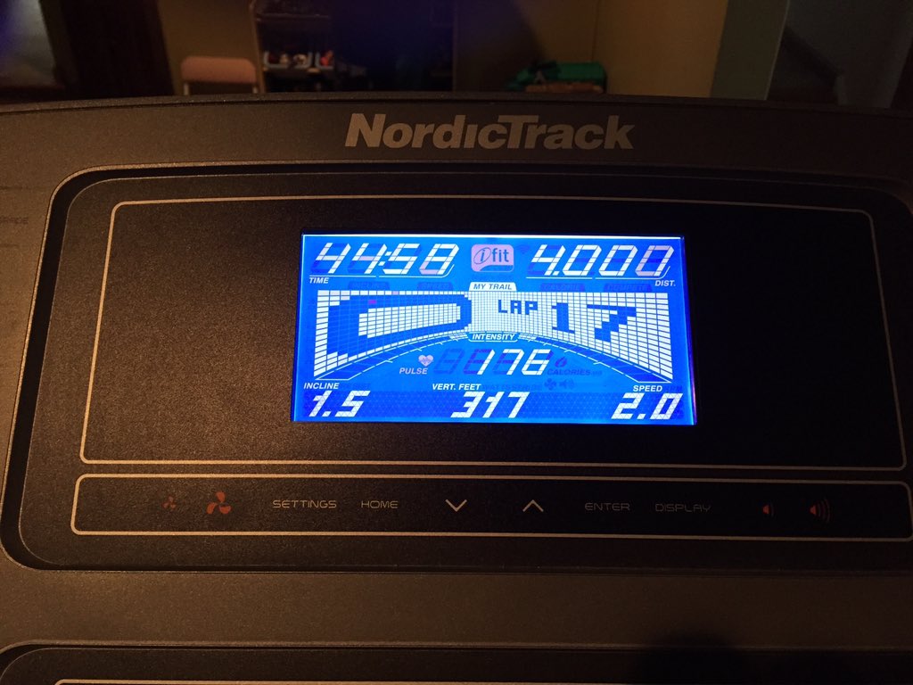 rommalama's tweet photo. 199 4 miles treadmill #dailystat #sheelforce #SFSTAT @NachiSheel  14 miles month to date https://t.co/2uuda1tF8m