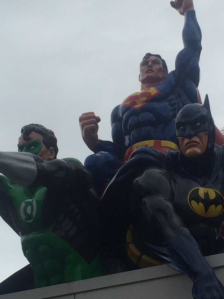 RayWhiteAgents's tweet photo. Need a Superhero to sell or lease your property? Call Danielle Newman on 0458233329 for a FREE appraisal. https://t.co/DejiDlshOQ