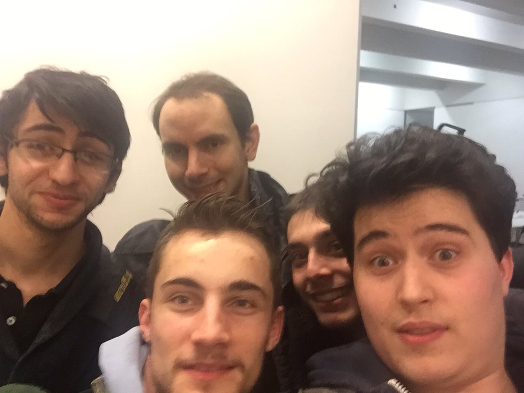 MrShemanaa's tweet photo. Envoie en incubateur , merci. A @dalkia @Intentnews @craft_ai et rdv mardi à @BeMyAppFR #residentconnecte https://t.co/m9qSKU5Ghd