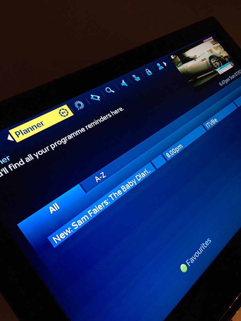 PollockMacy's tweet image. So so exited to watch @SamanthaFaiers journey to motherhood tonight !!!! #TheBabyDiaries 8pm @ITVBe 👶🏼❤️👪