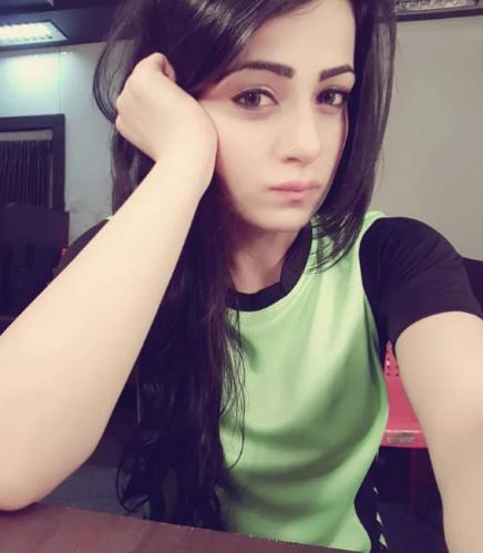 Rohitkeshari10's tweet photo. @radhikamadan01 #Offscrene #Selfie lokking Soo Beautiful & Cute My @radhikamadan01! We r going to miss u a lotπ’ https://t.co/bWLJhp7tm4