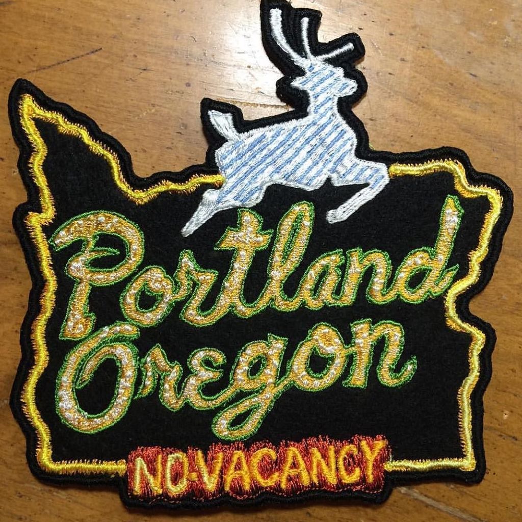 DontMove2PDX's tweet photo. Our patches are cooler than yours #NoVacancy ... #DontMoveToPortlandOregon #DMTPO #DontMov… https://t.co/kfqxHyAp1V https://t.co/QSzE7eImtw