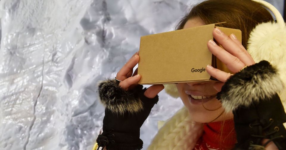 engadget's tweet photo. Google is reportedly releasing a VR headset this year https://t.co/0vmHrb2CgR https://t.co/K9RvL1OAIW