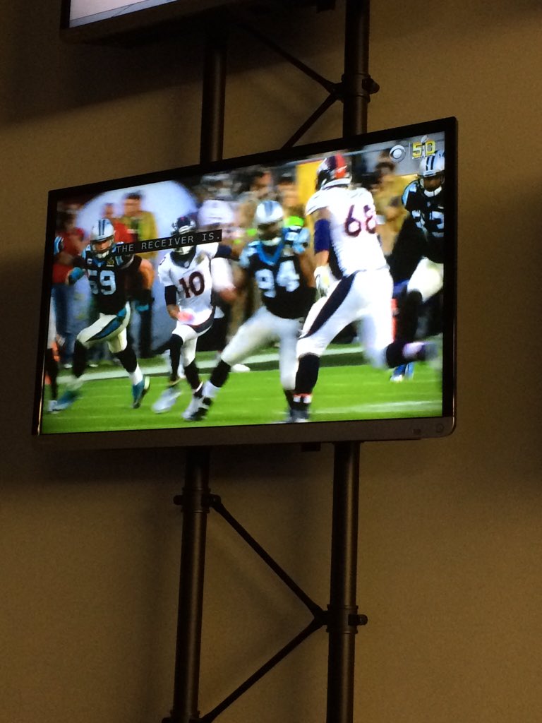 kbrosseauky3's tweet photo. Former New Madrid County Central player, Kony Ealy, looking good in the Super Bowl! #kfvs50 https://t.co/S36Xp5qUVO