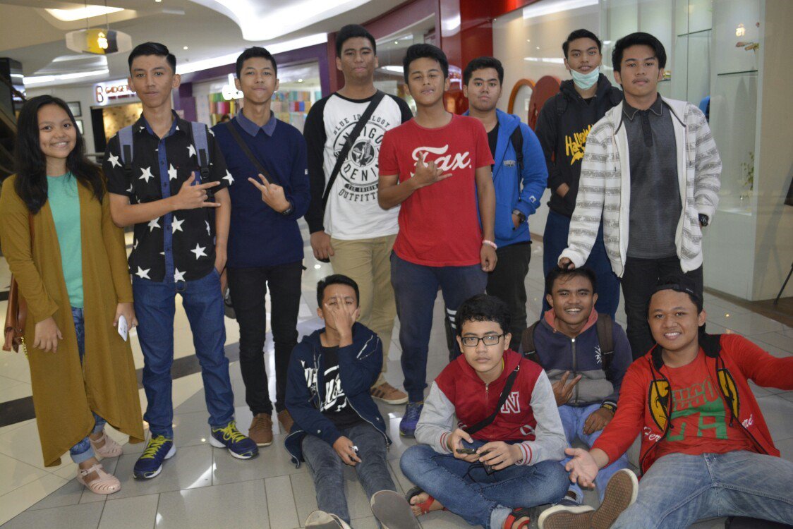 TS48_ID's tweet photo. Thanks for today guys👏🙌🍻, semoga makin solid ya,Makin Akrab Satu Sama Lain&amp;Makin Gede Ya Ini Fanbase !! thxusomuch👏🙌 https://t.co/XOJr3haoGD